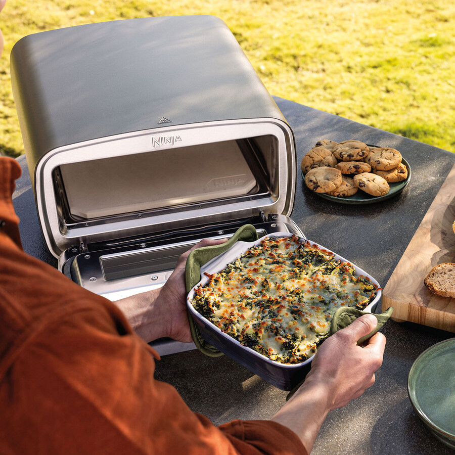 ninja artisan electric outdoor pizza oven air fryer mo201uk